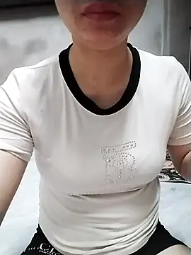 Mie rose online show from 04-04-26, 11:13