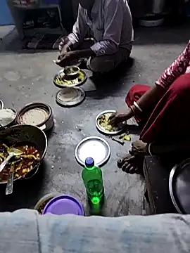 Snapshot of WorthyGyro88 chatting on 10-12-25, 05:01 WorthyGyro88 online show from 10-12-25, 05:01