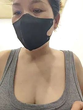 Ladymlem online show from 10-11-25, 06:12