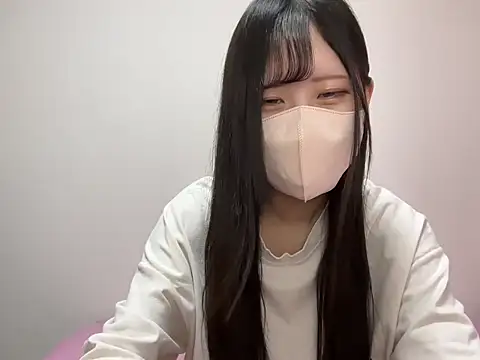 noa uxu online show from 10-22-25, 01:06