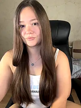 Snapshot of CaramelleSugar_ chatting on 10-22-25, 09:42 CaramelleSugar  online show from 10-22-25, 09:42