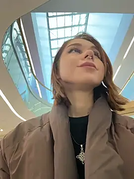 Snapshot of RosieSecret chatting on 02-15-26, 08:02 RosieSecret online show from 02-15-26, 08:02