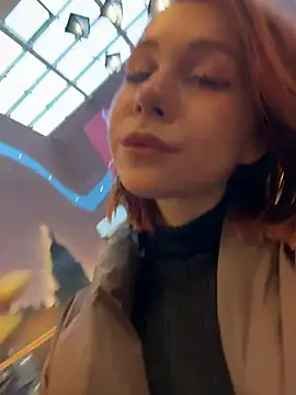 Snapshot of RosieSecret chatting on 03-02-26, 10:11 RosieSecret online show from 03-02-26, 10:11