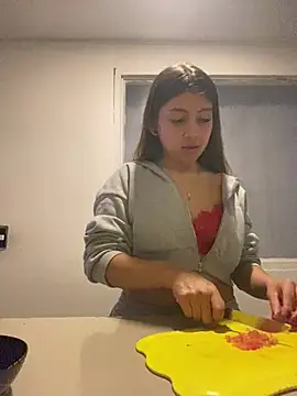 Sara-cooper2 online show from 04-19-26, 07:16