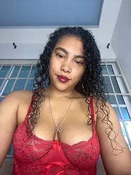 SophieD online show from 02-11-26, 11:37