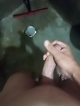 Snapshot of Michael22kkkkk chatting on 11-08-25, 09:35 Michael22kkkkk online show from 11-08-25, 09:35