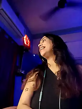 Love Beauty01 online show from 02-11-26, 06:35