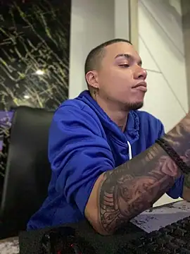 AlphaMasterXxx online show from 11-20-25, 02:28