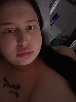 brunetteGirl274 online show from 10-12-25, 11:37