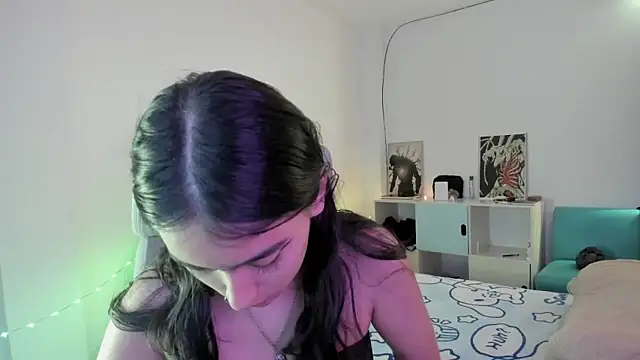 Snapshot of namiiwhite chatting on 09-12-25, 02:50 namiiwhite online show from 09-12-25, 02:50