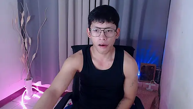 pinkcock froi2305 online show from 04-08-26, 01:55