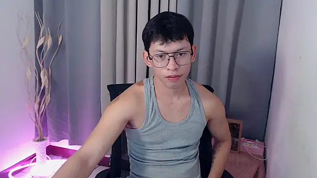 pinkcock froi2305 online show from 04-17-26, 05:54