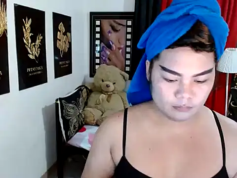 Snapshot of TSbrianaHugeCock chatting on 05-01-26, 01:37 TSbrianaHugeCock online show from 05-01-26, 01:37