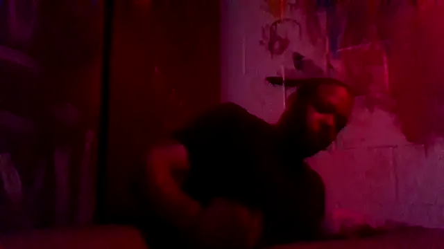 Nuttygmarley online show from 04-17-26, 03:59