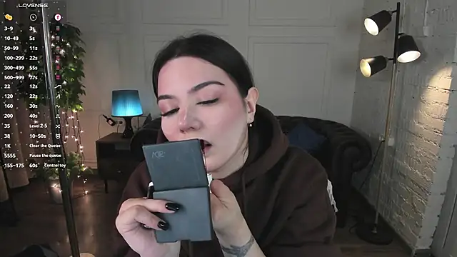 Dark Moni online show from 03-11-26, 02:50