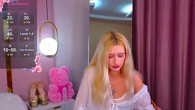 Monica Leen online show from 09-19-25, 06:48