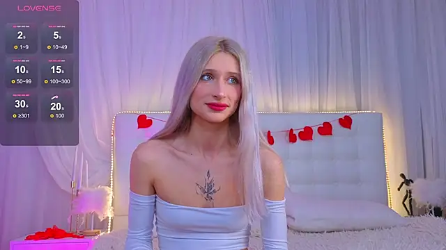 Monica Leen online show from 02-15-26, 07:51