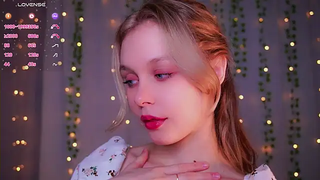 Tender beauty online show from 07-21-26, 04:53