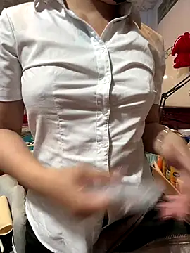 Knorr Vietnams online show from 09-17-25, 01:35