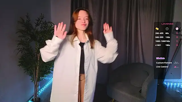 TiannaBorlace online show from 03-08-26, 01:14