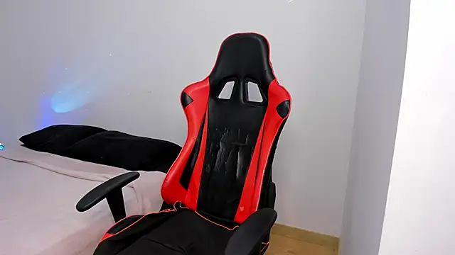 hannah miltonn online show from 03-07-26, 05:21