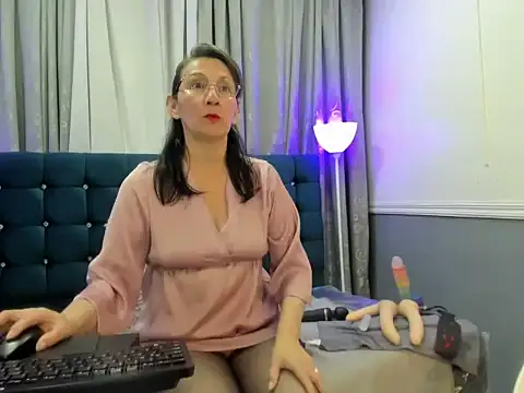 Oriana Jhonson online show from 05-27-26, 12:29