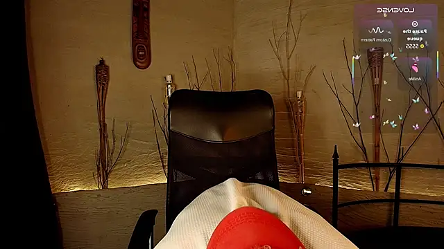 MarcusRain  online show from 11-02-25, 08:11