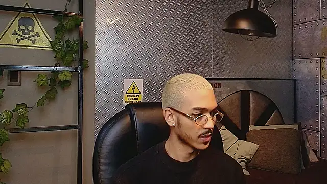 MarcusRain  online show from 02-05-26, 12:54