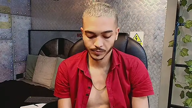 MarcusRain  online show from 02-14-26, 04:04