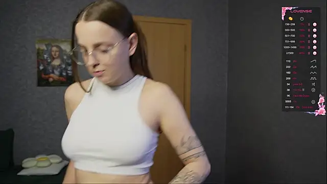 Violetwin online show from 04-11-26, 05:28