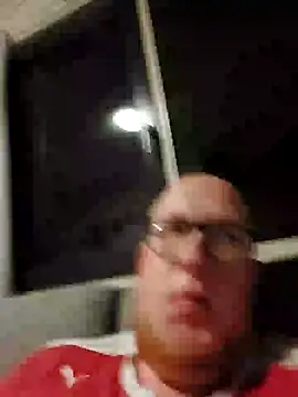 Snapshot of geilerd122 chatting on 09-26-25, 10:14 geilerd122 online show from 09-26-25, 10:14