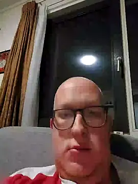 Snapshot of geilerd122 chatting on 10-09-25, 06:17 geilerd122 online show from 10-09-25, 06:17