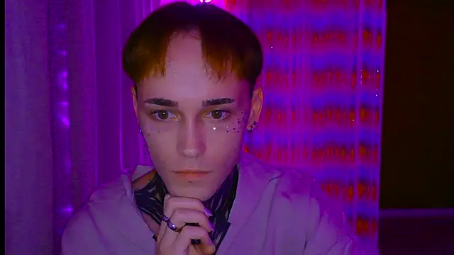 Snapshot of _chicolindo_ chatting on 10-25-25, 02:08  chicolindo  online show from 10-25-25, 02:08