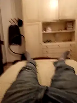 Empi19cm online show from 02-28-26, 04:52