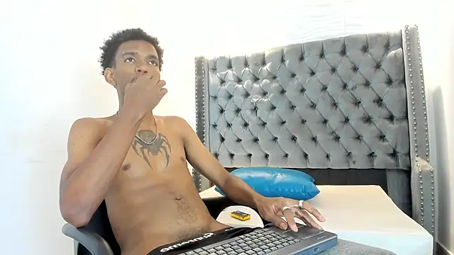 nero reyd online show from 06-06-26, 08:35