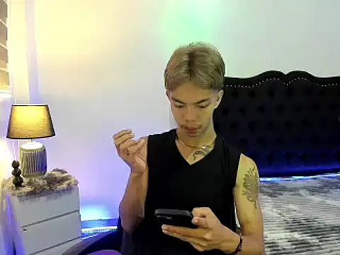 Snapshot of jersthebigfuckerxxx chatting on 10-03-25, 06:10 jersthebigfuckerxxx online show from 10-03-25, 06:10