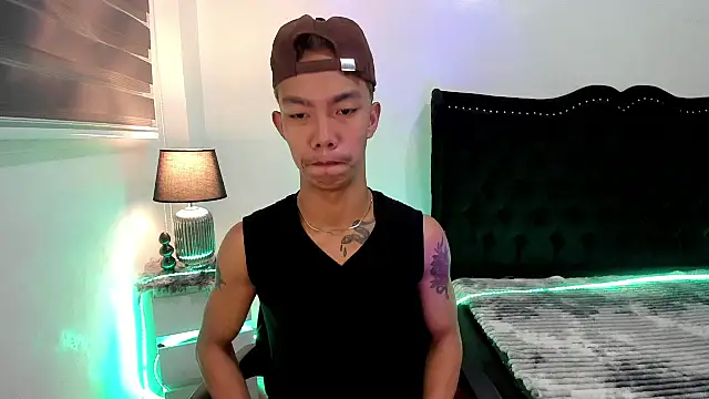 Snapshot of jersthebigfuckerxxx chatting on 10-04-25, 02:31 jersthebigfuckerxxx online show from 10-04-25, 02:31