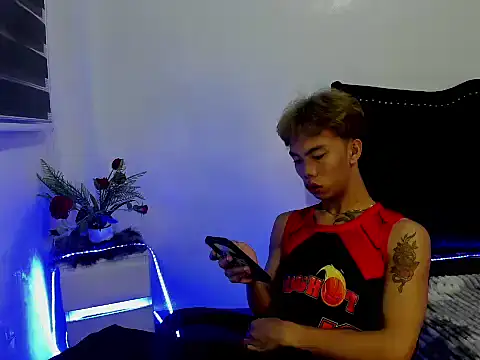 Snapshot of jersthebigfuckerxxx chatting on 10-09-25, 05:05 jersthebigfuckerxxx online show from 10-09-25, 05:05