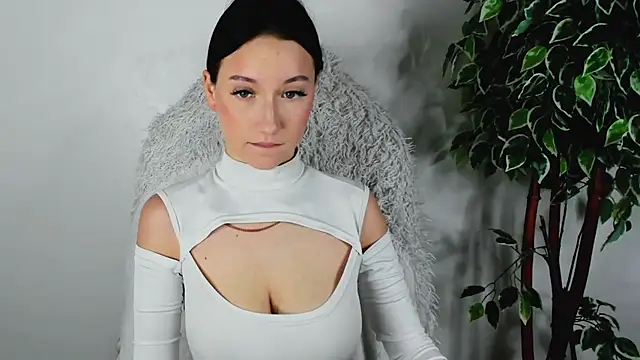 EileenMoores online show from 09-21-25, 05:53