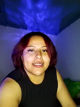 Snapshot of yelezia chatting on 06-13-26, 02:09 yelezia online show from 06-13-26, 02:09