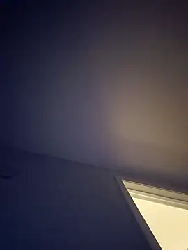 Snapshot of EsDezz88 chatting on 04-15-26, 03:24 EsDezz88 online show from 04-15-26, 03:24