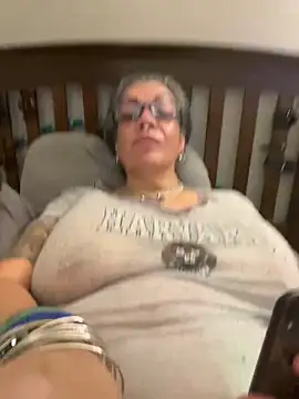 dieseldame1313 online show from 02-24-25, 04:49