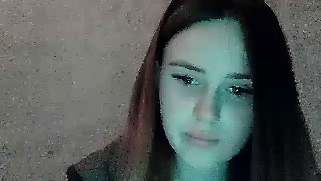 SweetLoraa online show from 04-23-26, 07:05