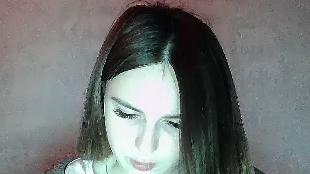 Snapshot of SweetLoraa chatting on 05-14-26, 06:37 SweetLoraa online show from 05-14-26, 06:37