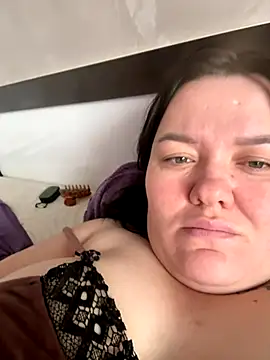 SunnyLeila2101 online show from 12-02-25, 08:41