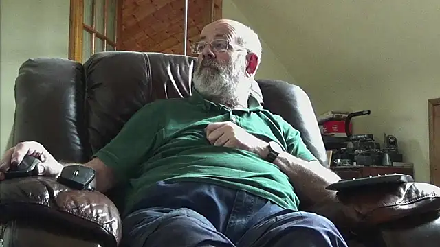 janzer13 online show from 04-10-26, 01:38