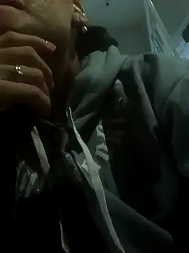 Snapshot of maria_angel11 chatting on 10-07-25, 05:59 maria angel11 online show from 10-07-25, 05:59