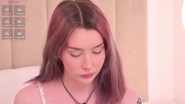 Nesolla online show from 12-05-25, 11:41