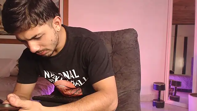 ArturoCardona  online show from 03-24-26, 12:10