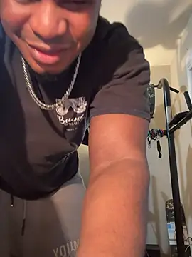 KeYBuMp323 online show from 01-18-26, 03:43